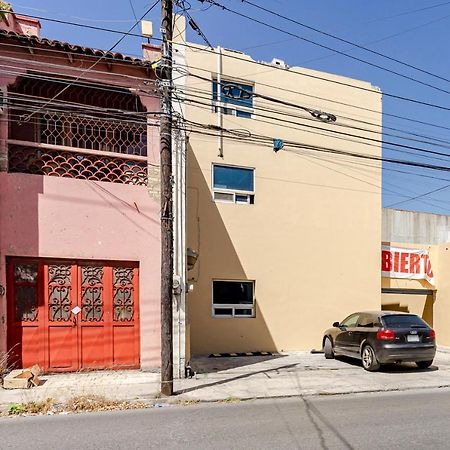 Hotel Ayenda Blue Cristal Monterrey Exterior foto